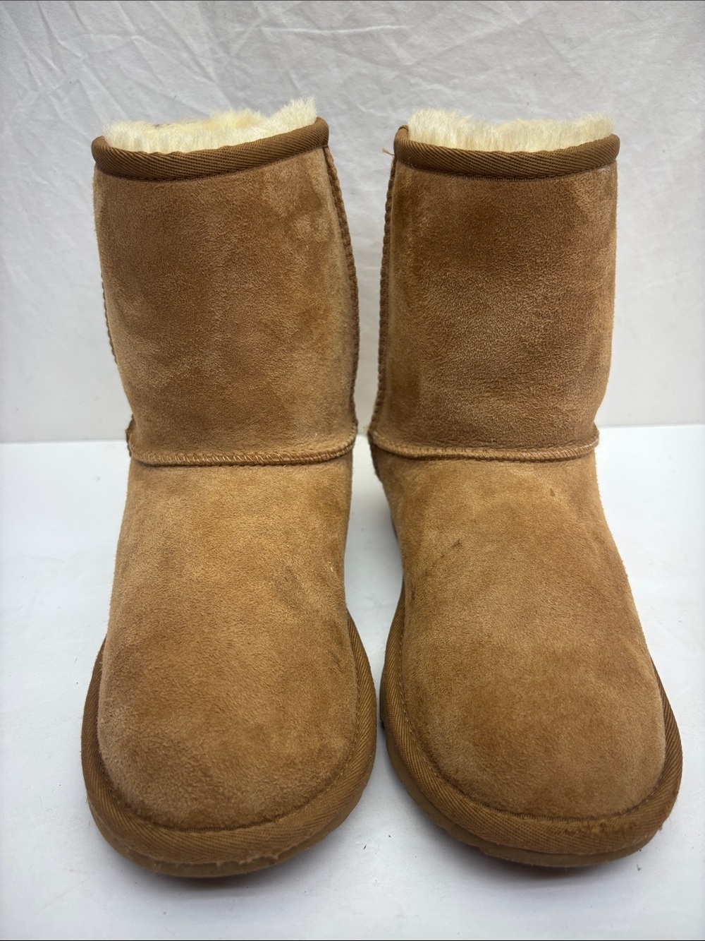UGG Chestnut Suede Shearling-Lined Kids Cozy Boots, box 85